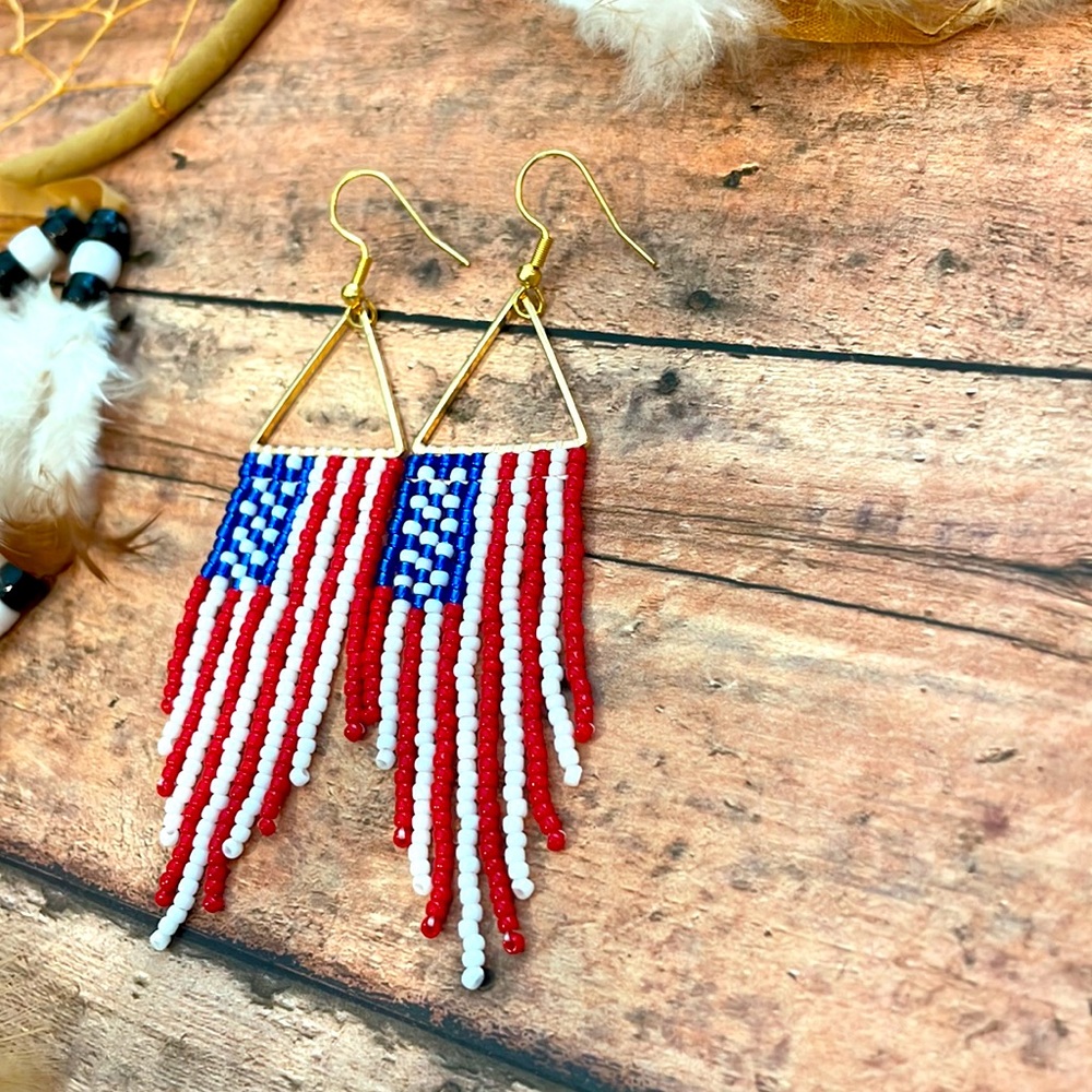American flag Beaded Earring - Picture 2 of 5